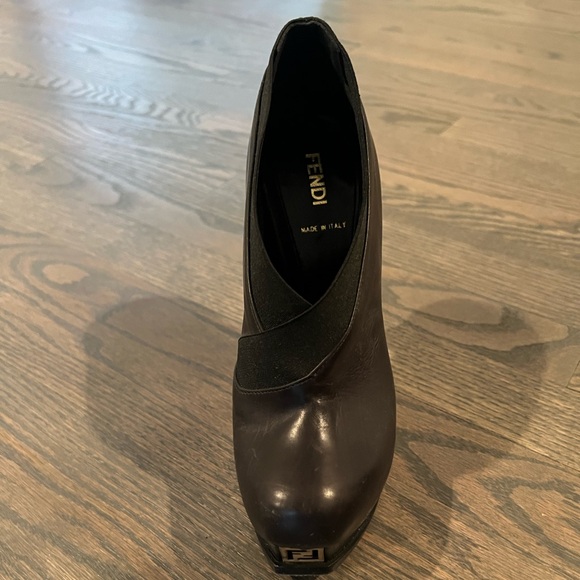 Black Fendi Platform Ankle Bootie - Rarely Worn! - Picture 2 of 9